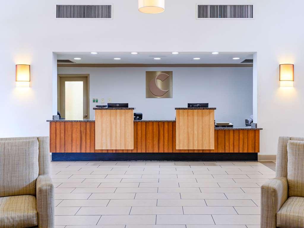 Comfort Suites Baton Rouge South I-10 Interior foto